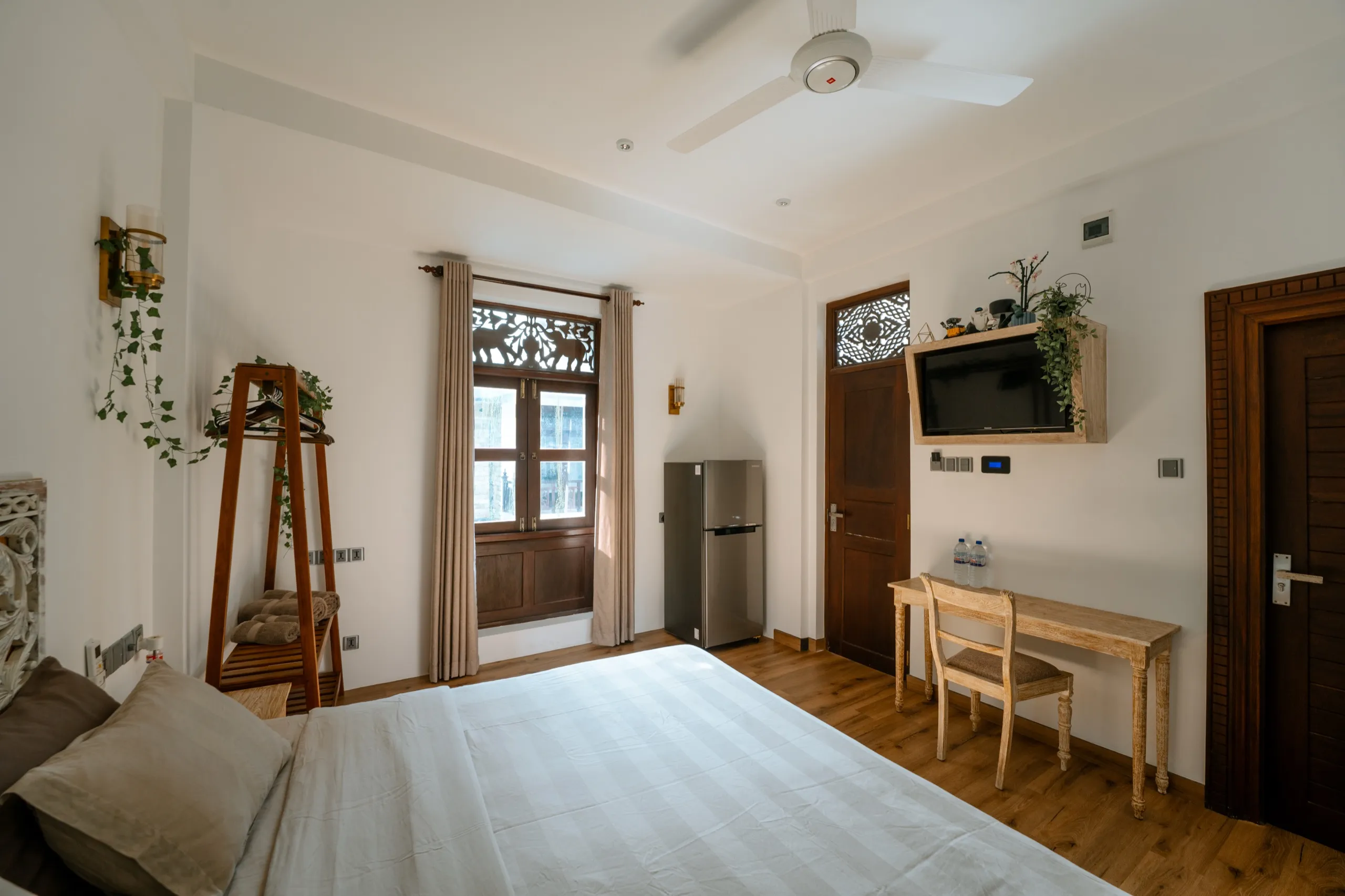 Room 7 — photo 3 of 7